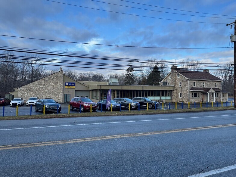 Primary Photo Of 1001 Kimberton Rd, Chester Springs Auto Dealership For Sale