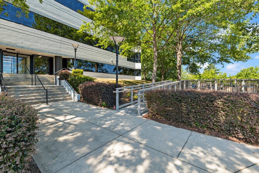 More Photos Of 3708 Mayfair St, Durham Unknown For Lease