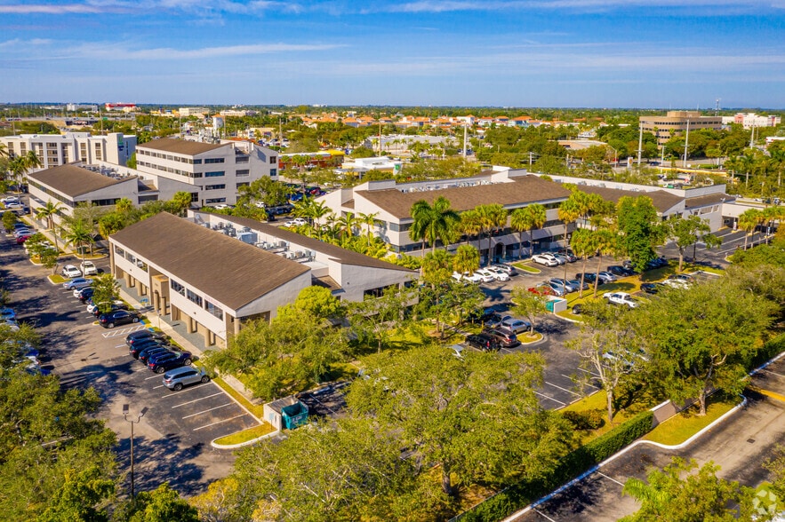 More Photos Of 11400-11440 N Kendall Dr, Miami Unknown For Lease