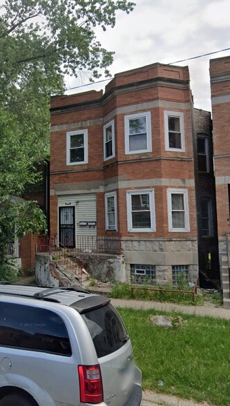 Primary Photo Of 6547 S Saint Lawrence Ave, Chicago Apartments For Sale