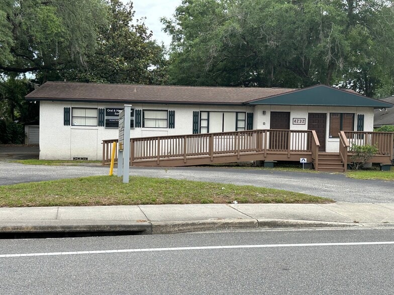More Photos Of 4232 Baymeadows Rd, Jacksonville Medical For Sale