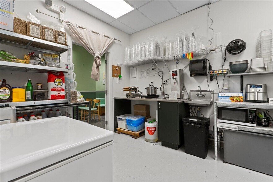 More Photos Of 33677 King Rd, Abbotsford Apartments For Sale