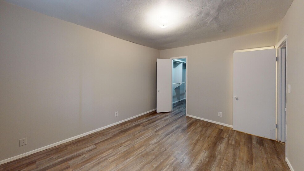 More Photos Of 1713 S Memorial Dr, Tulsa Apartments For Sale