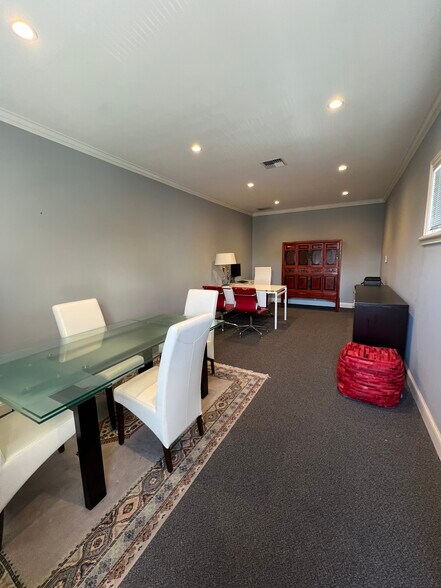 More Photos Of 1150 El Camino Real, Menlo Park Office For Lease