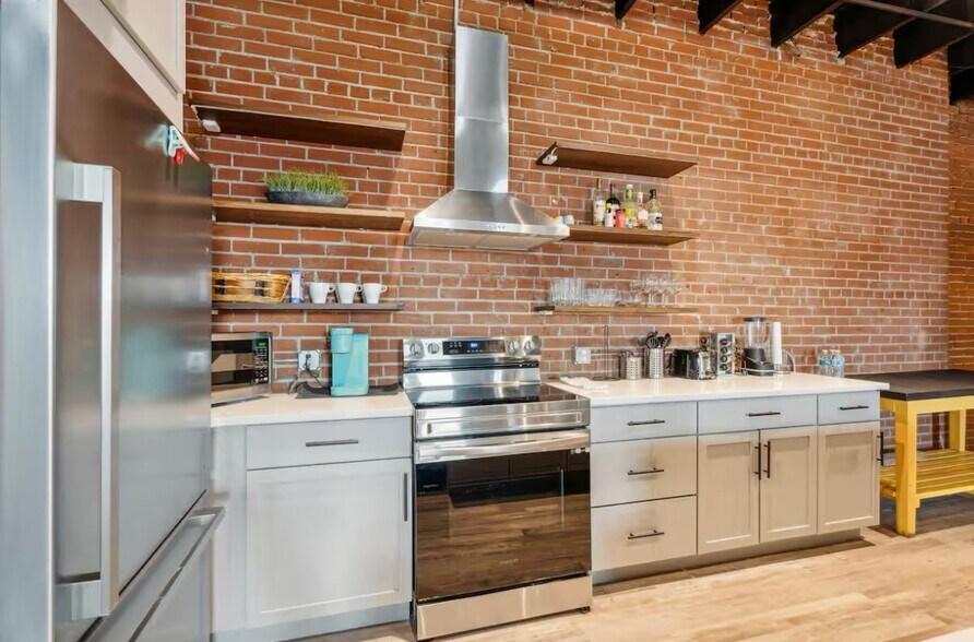More Photos Of 1609-1619 North Broadway, Saint Louis Apartments For Sale