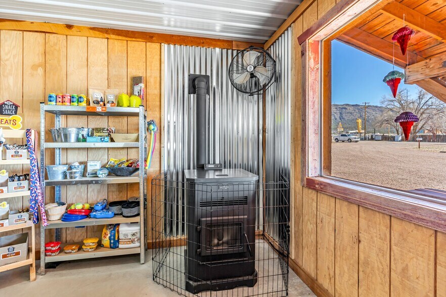 More Photos Of 39 County Road 3A, Canon City Storefront For Sale