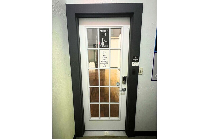 More Photos Of 72 68th St, Guttenberg Flex For Lease