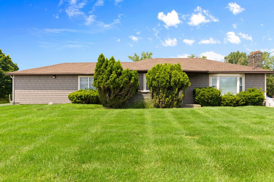 More Photos Of 2640 Ridgeway Ave, Rochester Medical For Sale