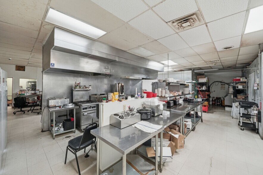 More Photos Of 715 1st Corso, Nebraska City Restaurant For Sale