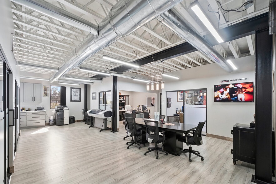 More Photos Of 3316 Florida Ave, Kenner Office For Sale