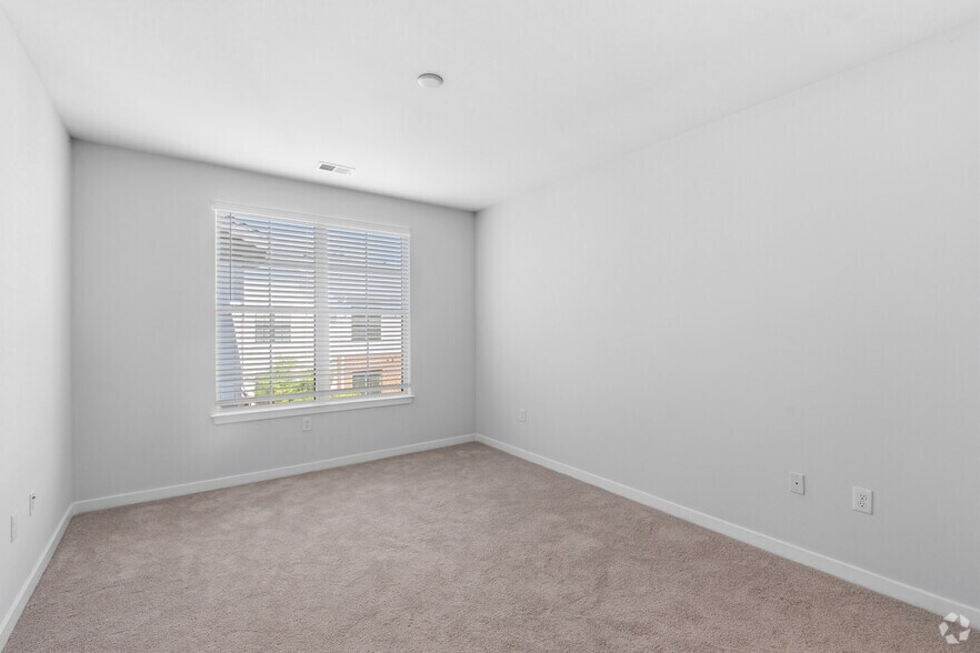 More Photos Of 9300 Lottsford Rd, Largo Apartments For Lease