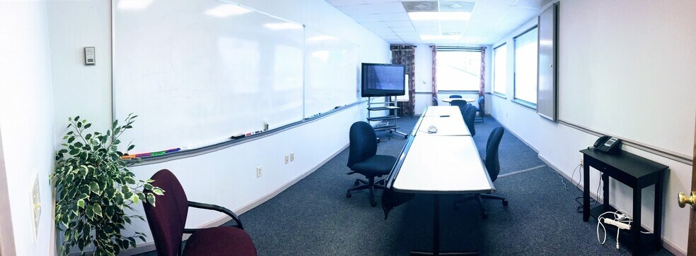 More Photos Of 1802 Williamson Ct, Brentwood Office For Lease