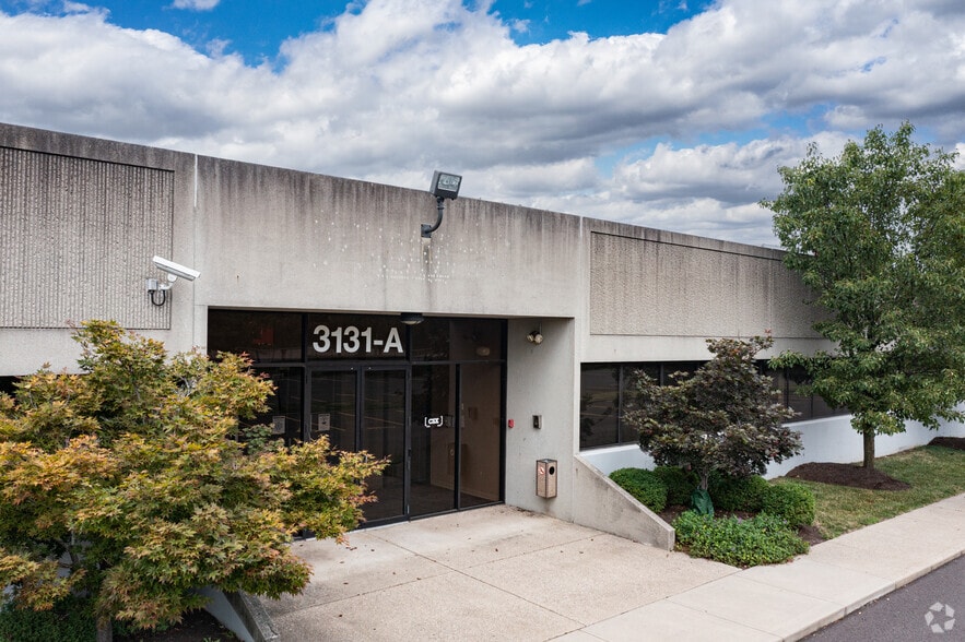 More Photos Of 3131 Spring Grove Ave, Cincinnati Warehouse For Lease