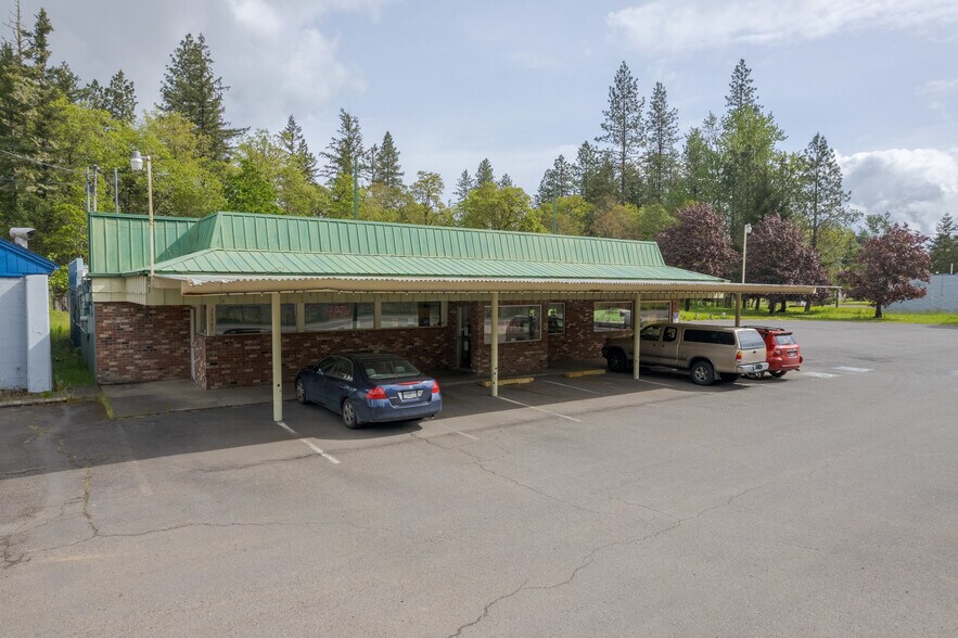 More Photos Of 25903 OR-126 Hwy, Veneta Restaurant For Sale
