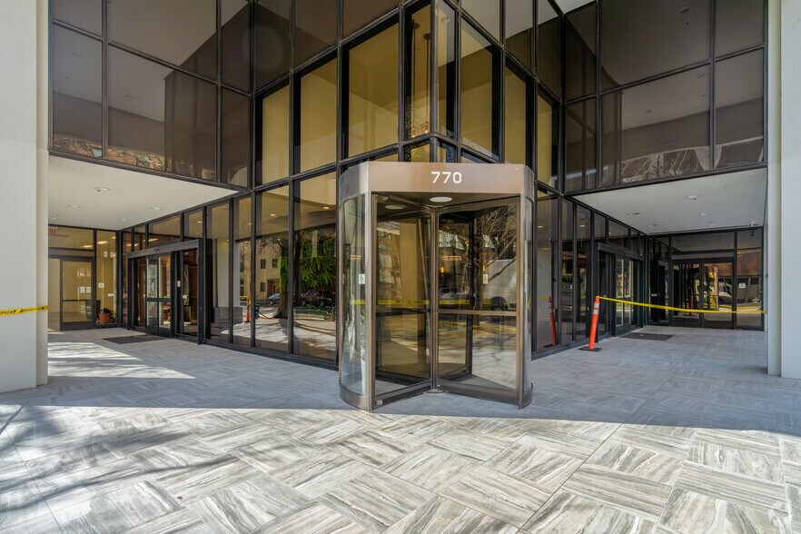More Photos Of 770 L St, Sacramento Office For Lease