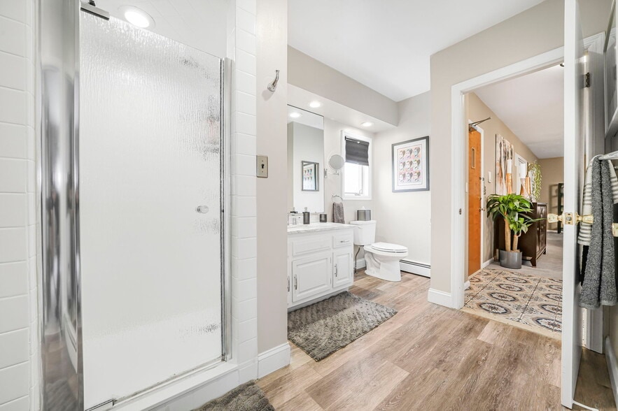 More Photos Of 171-173 Franklin Ave, Nutley Storefront Retail Residential For Sale