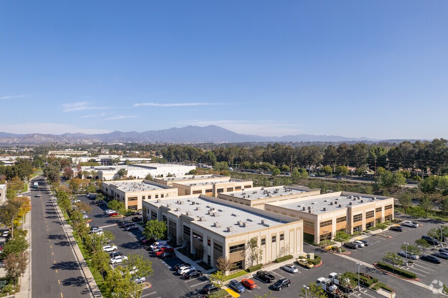 More Photos Of 8 Goodyear, Irvine Unknown For Lease
