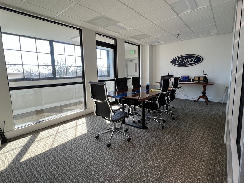 More Photos Of 515 E Joppa Rd, Towson Unknown For Lease