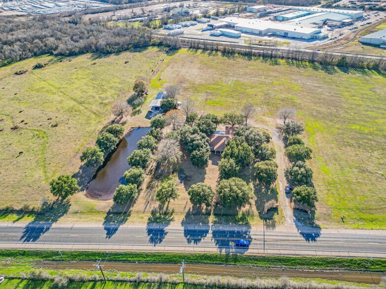 More Photos Of 9310 S Business 6, Navasota Land For Sale