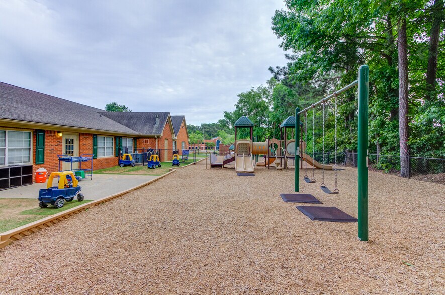 More Photos Of 3525 Duluth Park Ln, Duluth Daycare Center For Sale