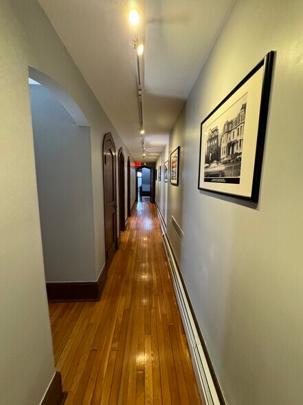 More Photos Of 226 W State St, Trenton Medical For Sale