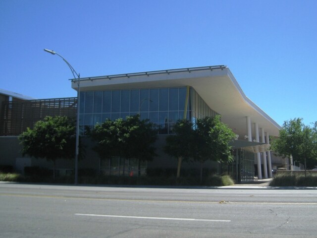 More Photos Of 1033 S Bascom Ave, San Jose Freestanding For Lease