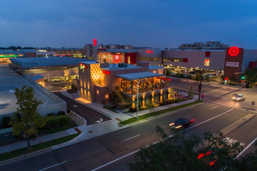 More Photos Of 499 S Vance St, Lakewood General Retail For Sale