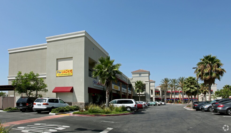 More Photos Of 11660-11710 South St, Artesia Unknown For Lease