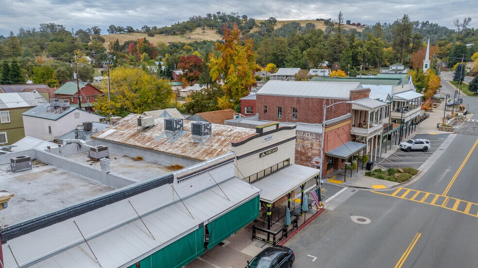 More Photos Of 36 Main St, Sutter Creek Restaurant For Sale