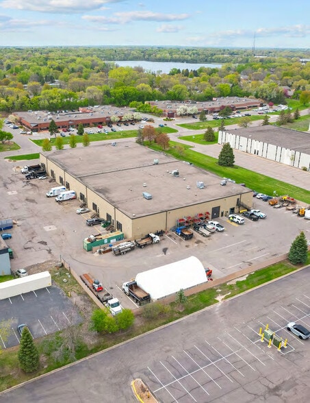 More Photos Of 14410-14430 21st Ave N, Plymouth Manufacturing For Sale