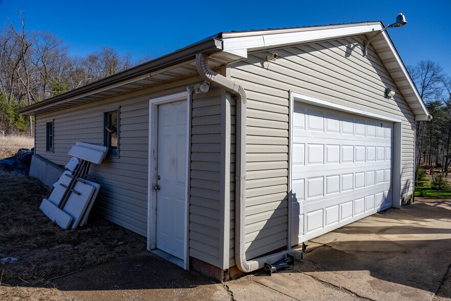 More Photos Of W3686 Monroe Rd, Warrens General Retail For Sale