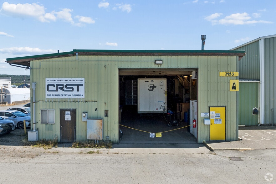 More Photos Of 3923 Old Salem Rd NE, Albany Truck Terminal For Sale