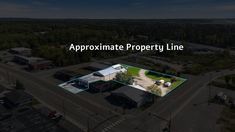 More Photos Of 816 NW 4th St, Grand Rapids General Retail For Sale