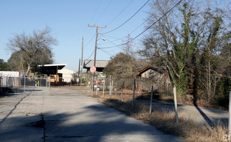 More Photos Of 501 Stiles Ave, Savannah Manufacturing For Sale