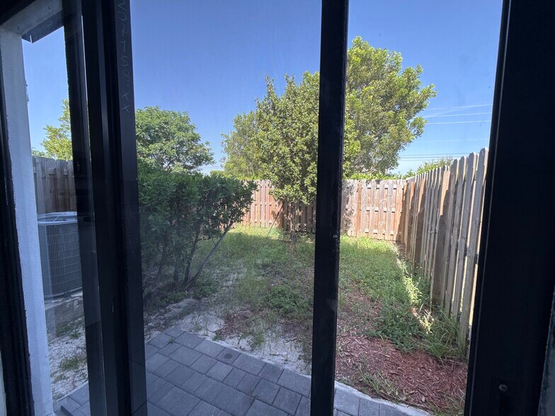 More Photos Of 28600 SW 132nd Ave, Homestead Apartments For Sale