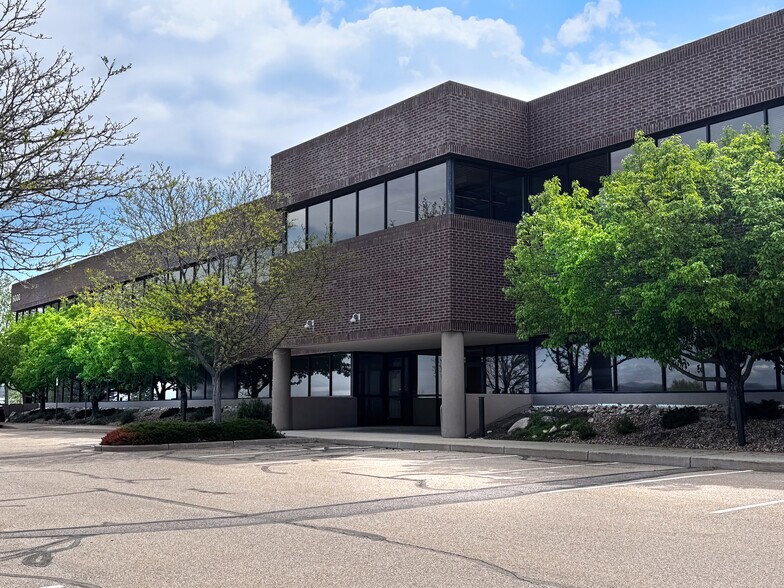 Primary Photo Of 6000 Spine Rd, Boulder Research And Development For Lease