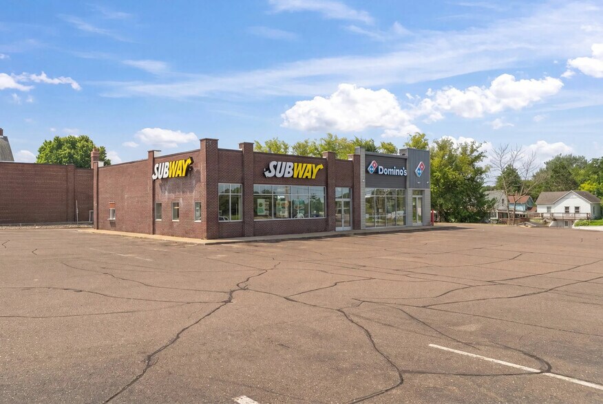 More Photos Of 1201 Elm St, Cumberland Storefront For Sale