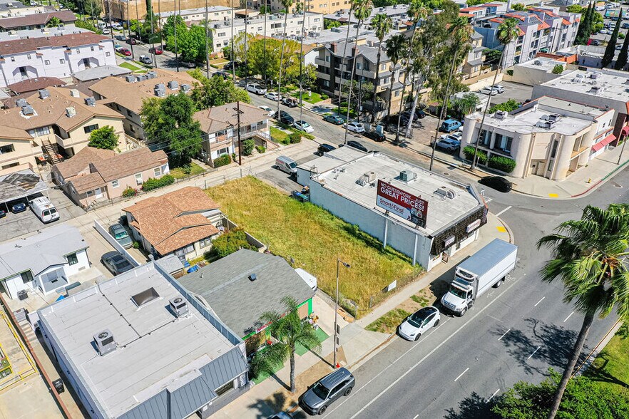 More Photos Of 1933 Glenoaks, Glendale Land For Sale