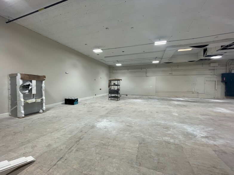 More Photos Of 122 W Spencer St, Culpeper Office For Lease