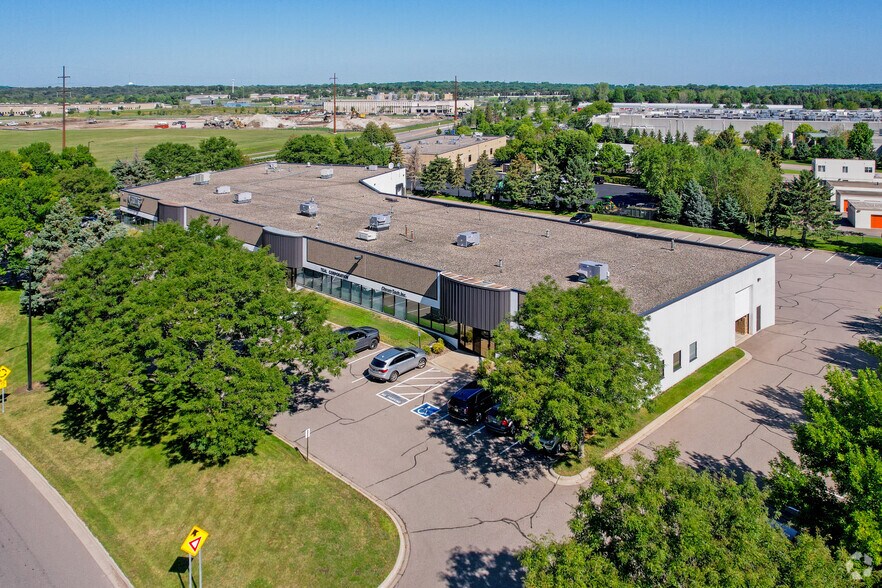 More Photos Of 5995 149th St W, Apple Valley Light Manufacturing For Lease