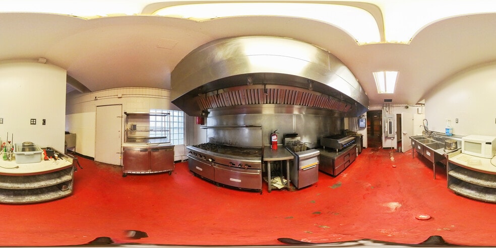 More Photos Of 15610 Olson Dr Kp N, Lakebay Bar For Sale