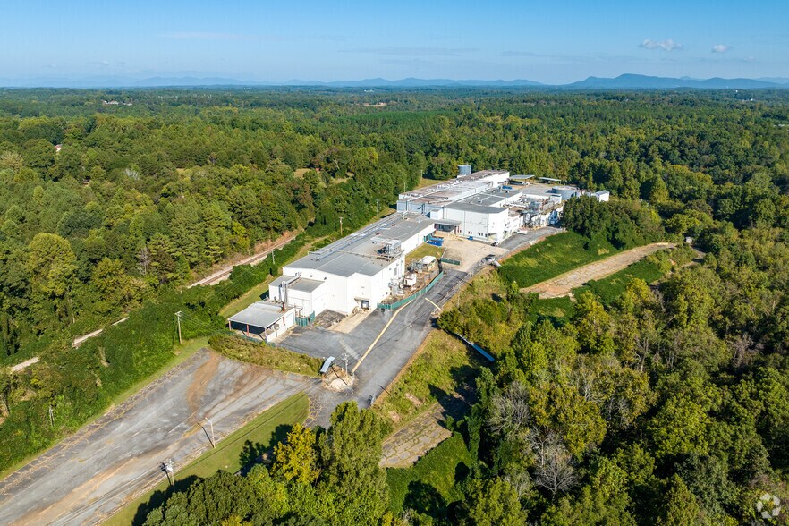 More Photos Of 212 Nuway Packing Dr, Forest City Food Processing For Sale