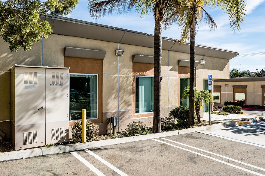 More Photos Of 1211 W Vista Way, Vista Office For Sale