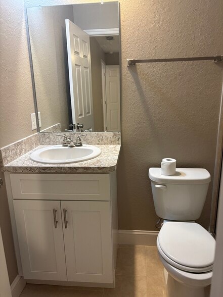More Photos Of 640-650 E Grapefruit Ave, Lake Alfred Specialty For Sale