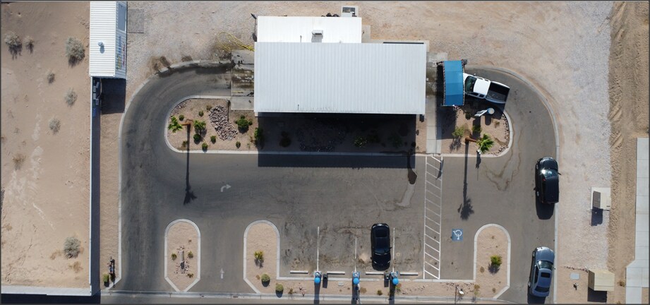 More Photos Of 3208 S Avenue 8 E, Yuma General Retail For Sale