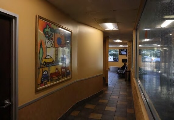 More Photos Of 4102 College Park Dr, Conroe Carwash For Sale