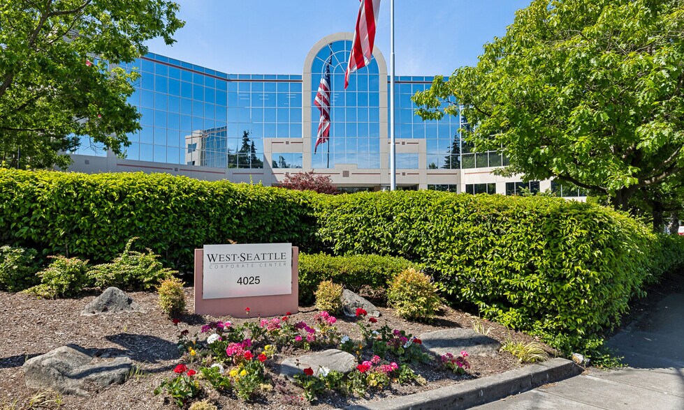 More Photos Of 4025 Delridge Way SW, Seattle Office For Sale