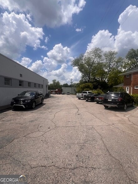 More Photos Of 308 S Lewis St, Lagrange Office For Sale