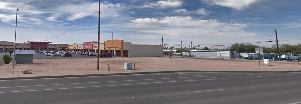 More Photos Of 725 W Apache Trl, Apache Junction Unknown For Lease