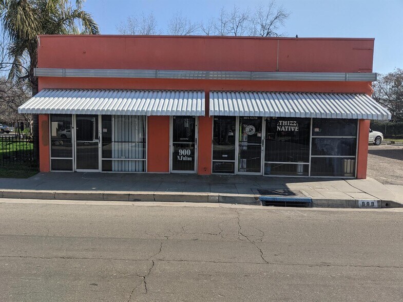 Primary Photo Of 898-900 N Fulton St, Fresno Freestanding For Sale